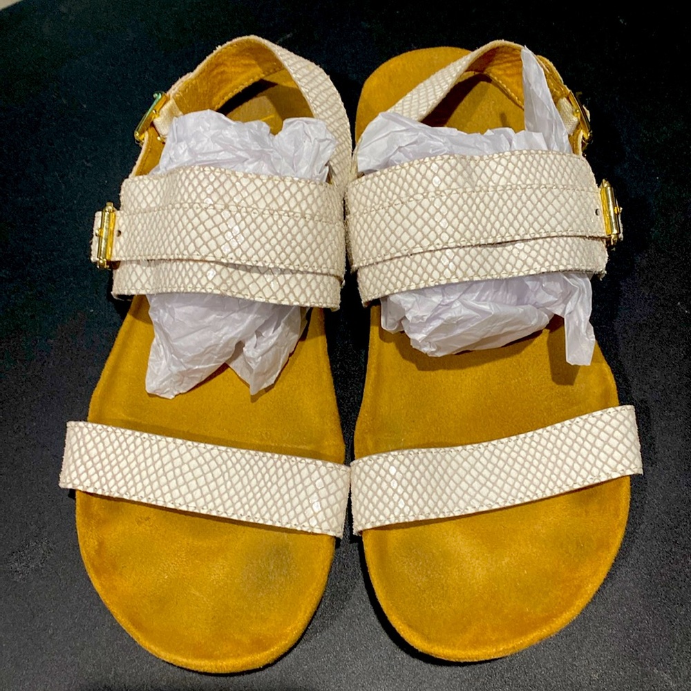 Vionic Grace Samar Leather White Snakeskin Adjustable Sandals 8.5